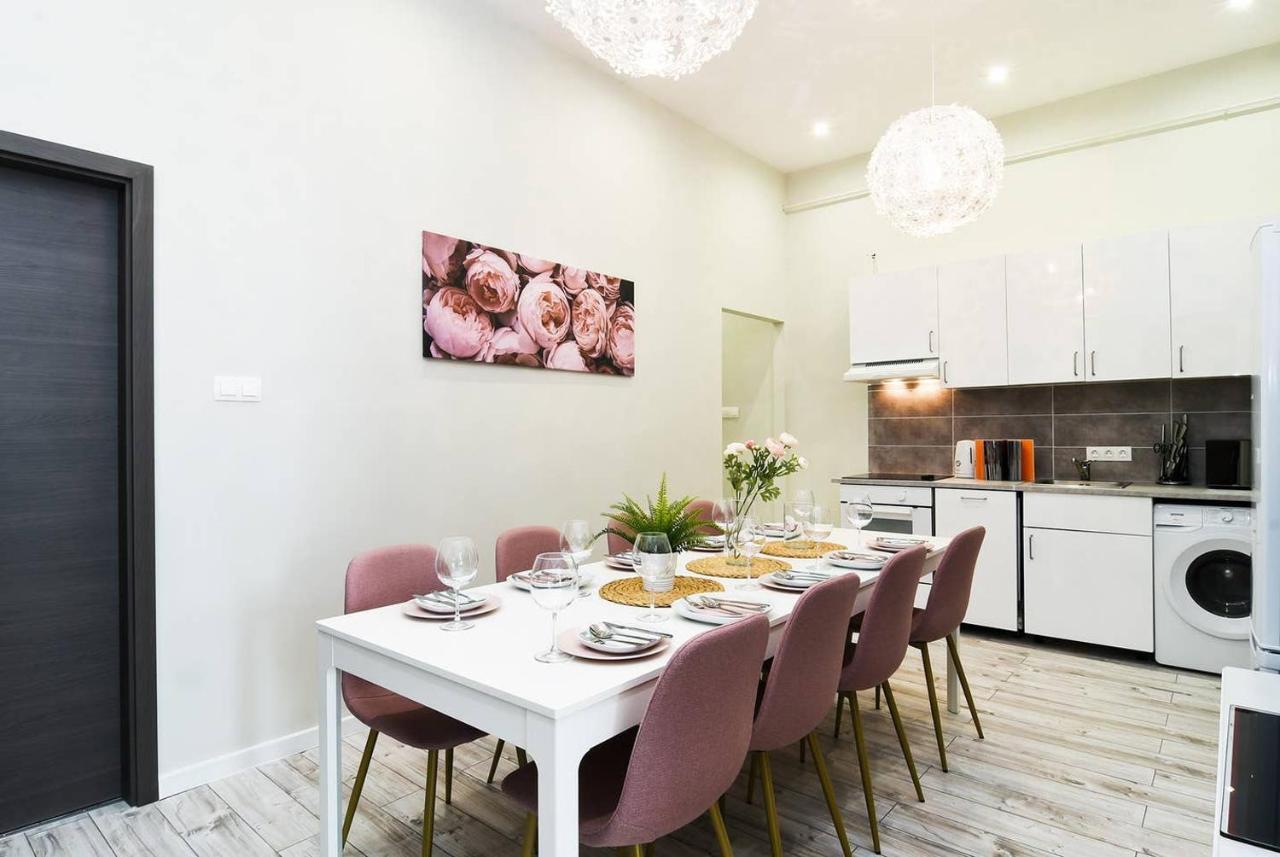 Ultra Central And Stylish Apartment With Ac Boedapest Buitenkant foto