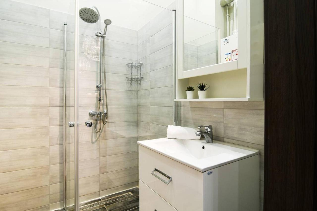 Ultra Central And Stylish Apartment With Ac Boedapest Buitenkant foto